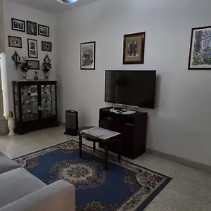 Lourdes House Appartamento San Ġwann
